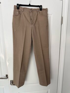 Gloria Vanderbilt Taupe Straight-Leg Jeans